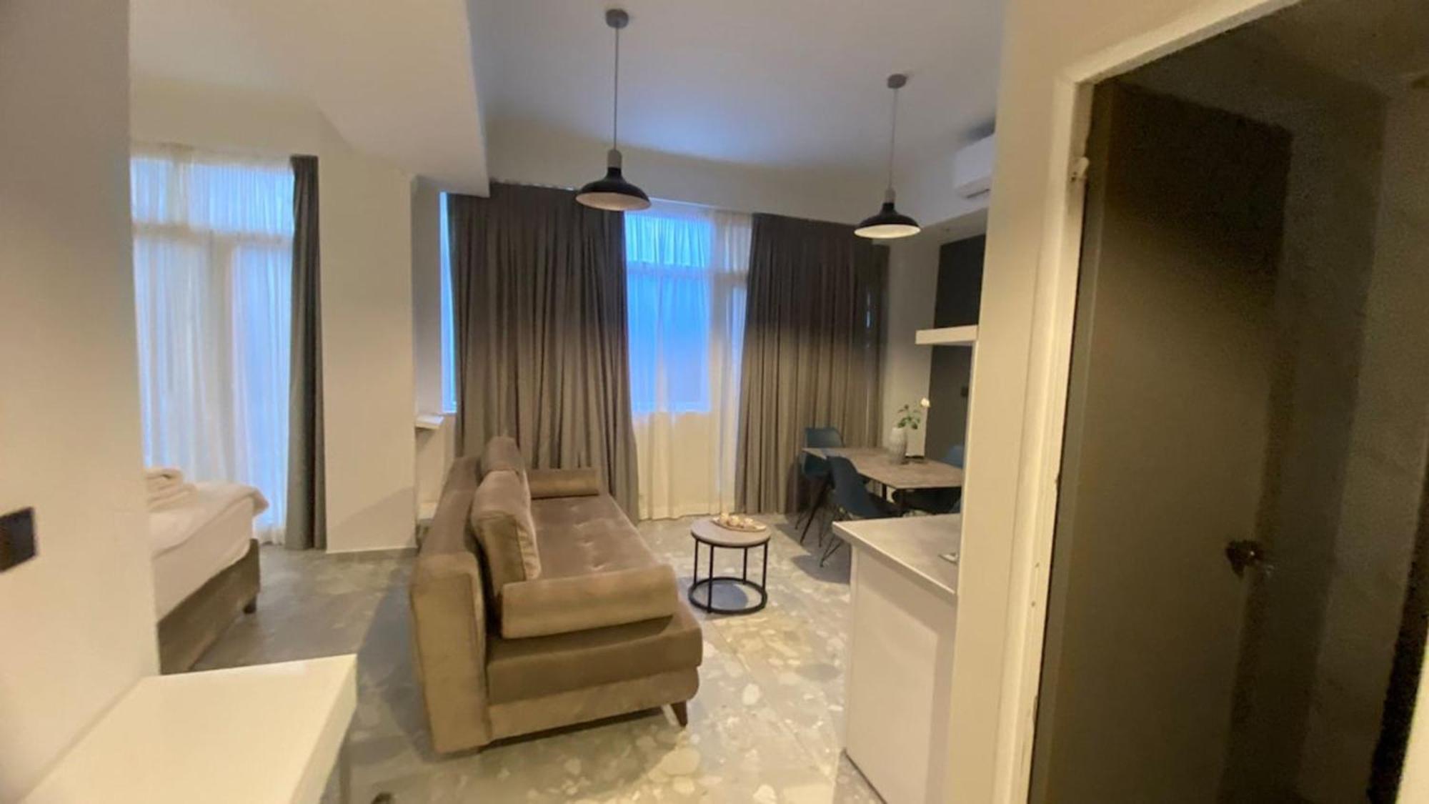 Mykonos #112 - Superhost Hub Apartment เอเธนส์ ภายนอก รูปภาพ
