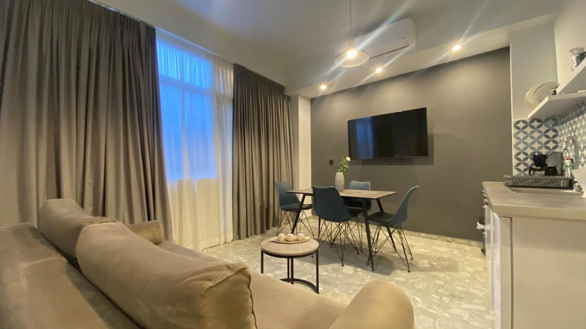 Mykonos #112 - Superhost Hub Apartment เอเธนส์ ภายนอก รูปภาพ